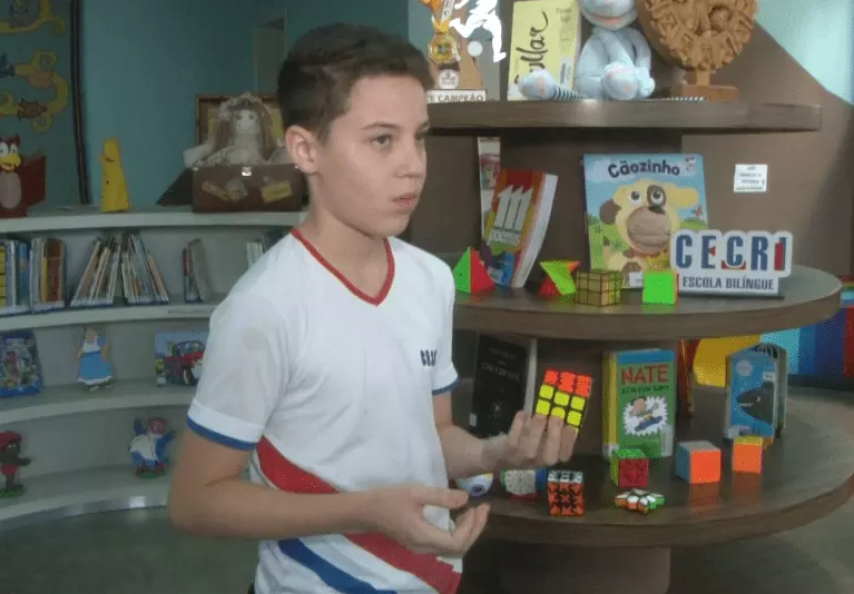 O cubo mágico pode ser um aliado nas aulas de matemática - Geekie